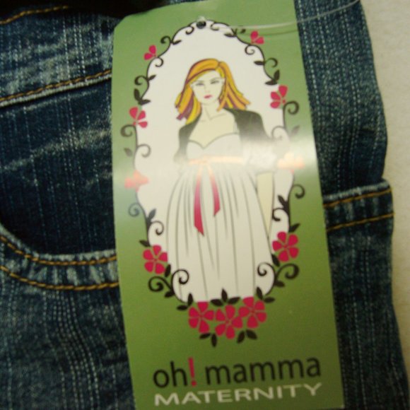 New Oh Mamma Maternity Shorts - Picture 3 of 4